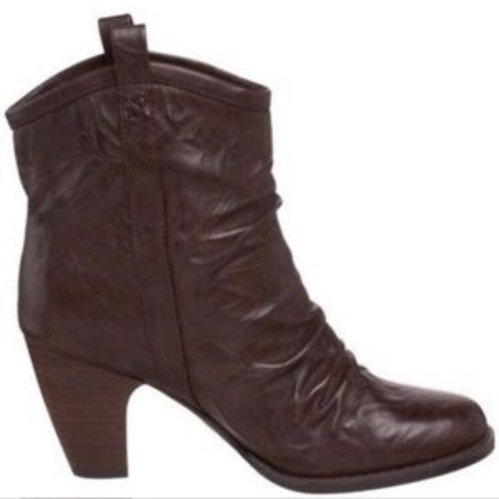 Indigo by Clarks "Main Street" Booties